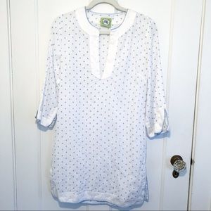 Elizabeth McKay White and Blue Dot Tunic Size 6